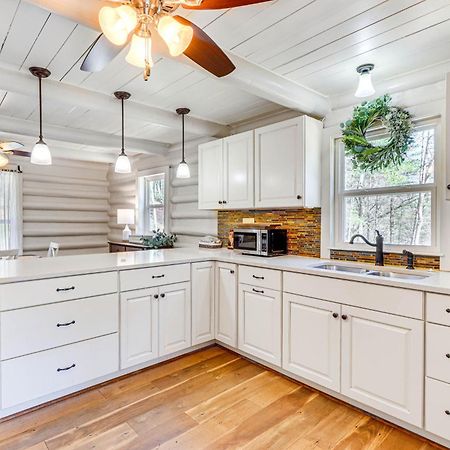Dog-Friendly Hiawassee Cabin With Decks And Fire Pit! Ngoại thất bức ảnh