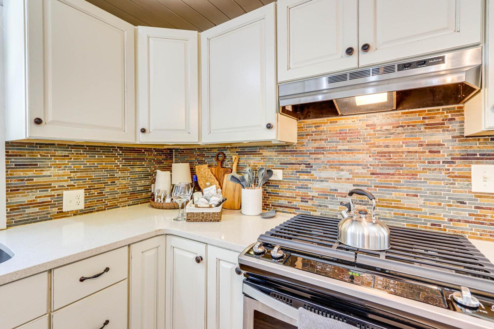 Dog-Friendly Hiawassee Cabin With Decks And Fire Pit! Ngoại thất bức ảnh