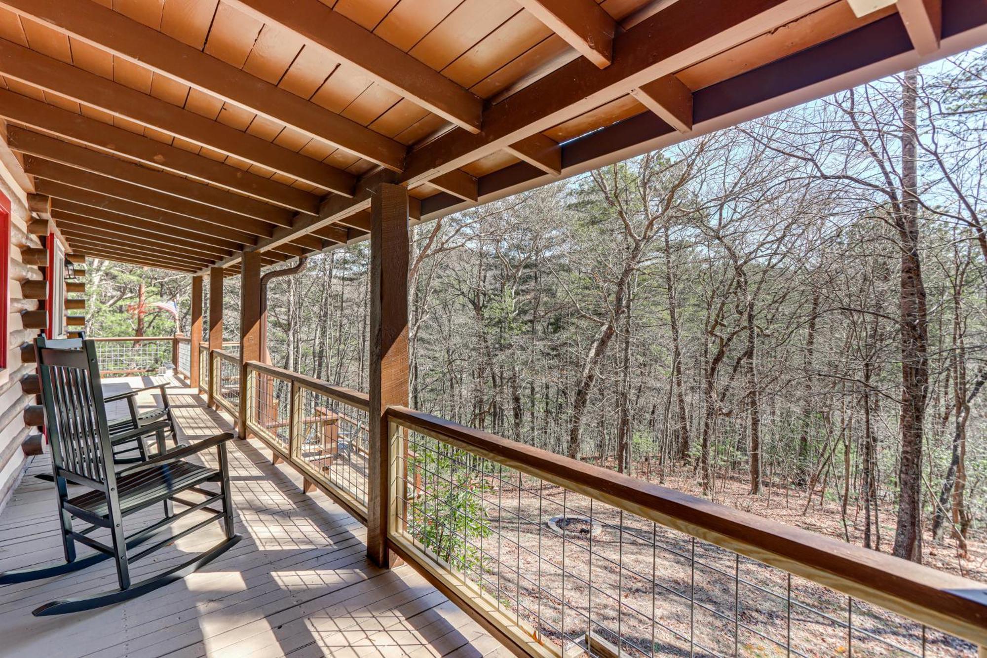 Dog-Friendly Hiawassee Cabin With Decks And Fire Pit! Ngoại thất bức ảnh